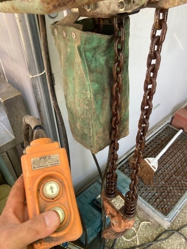 日立 電動ホイスト チェーンブロック 天井クレーン 900kg