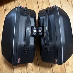 GIVI パニアケース ブラック WL900 左右2個 モノキーの画像