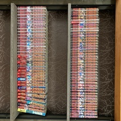 キングダム全巻１巻〜７５巻、公式ガイドブック２冊、公式問題集
