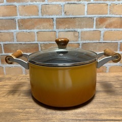 両手鍋　22cm