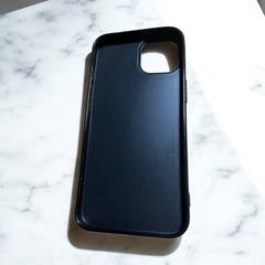 アリス【iPhone13】スマホケース⭐︎新品の画像