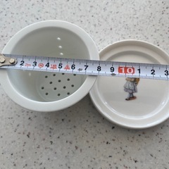 アリス・イン・ワンダーランド　茶漉しの画像