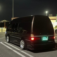 100系ハイエース バニング 1KZ ディーゼルターボ マニ割り 8ナンバー キャンピングの画像