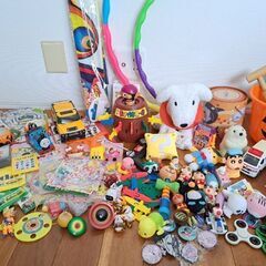 オモチャ　色々　たくさん☆