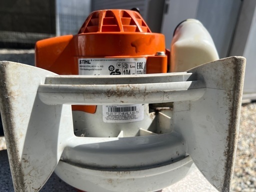【値下げ〜‼️】早い者勝ち‼️大容量‼️プロ仕様‼️STIHL BG56スチール 製　エンジンブロアー‼️  エンジン1発始動‼️