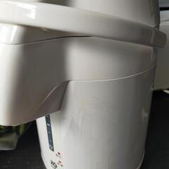 保温ポットの画像