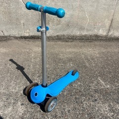 GLOBBER グロッバー 光る キックボード 3輪