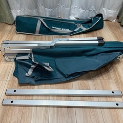 美品south fieldコットの画像