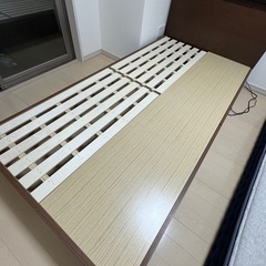 ニトリ　ベットフレーム　シングルサイズ
の画像