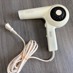 ドライヤー　NB1903