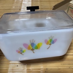 【新品未使用】昭和レトロ❤️透明蓋つきプラスチックケース　お菓子や食品保存などに！の画像