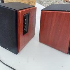 R1700BT 2.0 スピーカー R1700BTs


の画像
