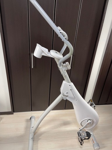 ROOMFIT エアロバイク　フィットネス