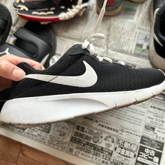 NIKE スニーカー 23cmの画像