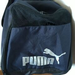 PUMAダッフルバッグ　シューズスペースつき　ジムや修学旅行に（決まりました）の画像