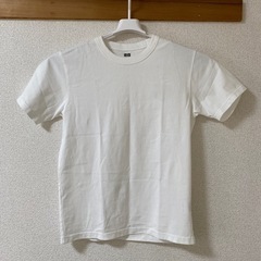 ユニクロ　クルーネックT  Mサイズ