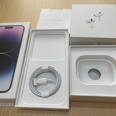 iPhone14𝗣𝗿𝗼MAXとAirPodsの空箱の画像