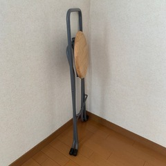 カウンターチェアの画像