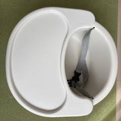 テーブル付き椅子
