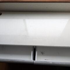 テーブルのみですの画像