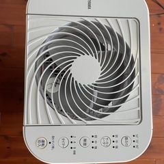 ジャンク品 アイリスオーヤマ 衣類除湿乾燥機
