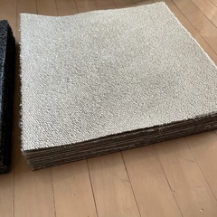 タイルカーペット 30×30cm 計２０枚の画像