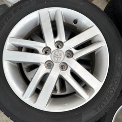 トヨタ　ラクティス NCP120 純正アルミホイール　セット　ヨコハマタイヤ付　トヨタ TOYOTAの画像