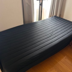 シングルベッド