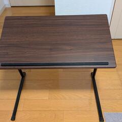 パソコンテーブル