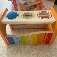 Hape パウンドアンドタップ　ベンチの画像
