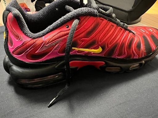 supreme × NIKEエアマックスプラス 