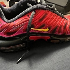 supreme × NIKEエアマックスプラス 