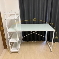 デスク(棚付き)の画像