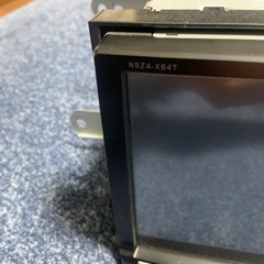 美品‼️早い者勝ち❗️トヨタ純正8インチナビ　Bluetooth対応　エスティマ用パネル付きの画像