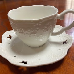 ティーカップセットの画像