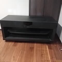 サラウンドスピーカー付きテレビ台