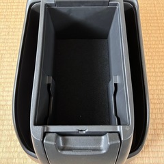 ハイエース　純正　センターコンソール　の画像