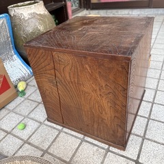 レトロ棚の画像
