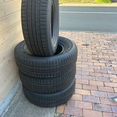夏タイヤの画像