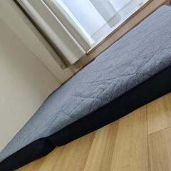 アイリスオーヤマ エアリーハイブリッドマットレスの画像