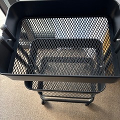 イケア　ロースワゴンの画像