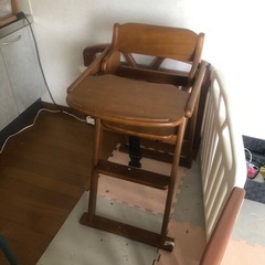 ハイチェアー