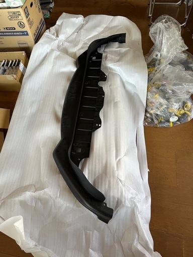 ホンダ　ヴェゼル　純正エアロバンパー