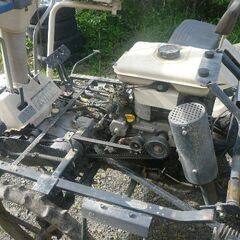 イセキ4条乗用田植え機　ラブリイミニの画像