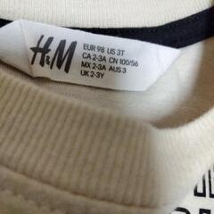 H＆M　動物スパンコールTシャツ✨️の画像