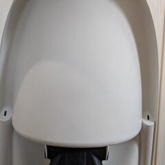 ベビービョルン　ハイチェアの画像