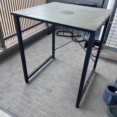 ハイテーブル