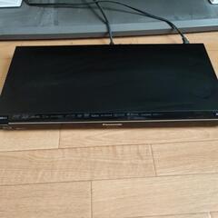 Panasonic 
DMR-BWT530