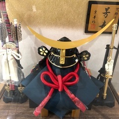 美品伊達政宗　 五月人形 兜　弓太刀付　10号　京華作　芳寿 ガラスケース入りの画像