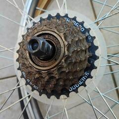 自転車タイヤの画像